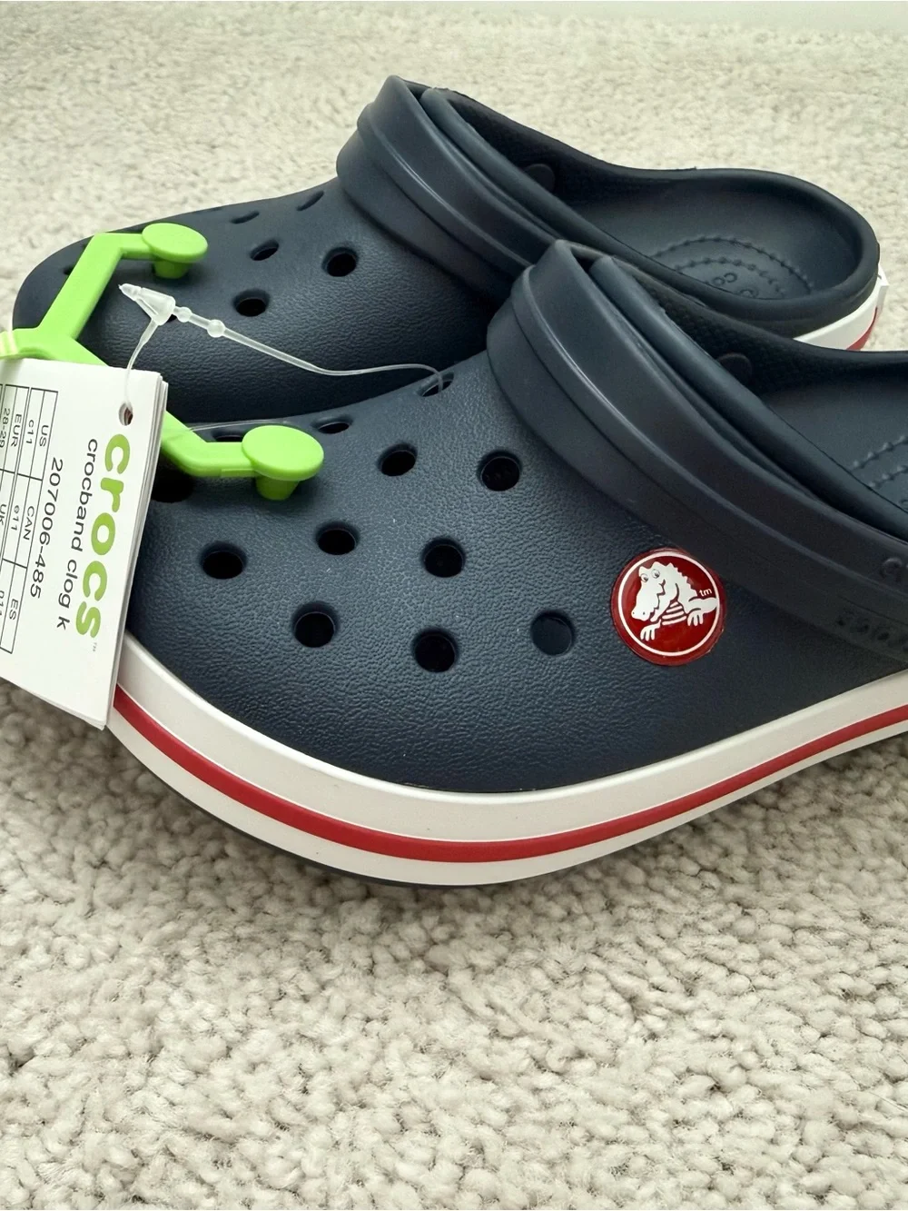 NWT CROCS Crocband Clog K in Navy with Red Trim, size 11